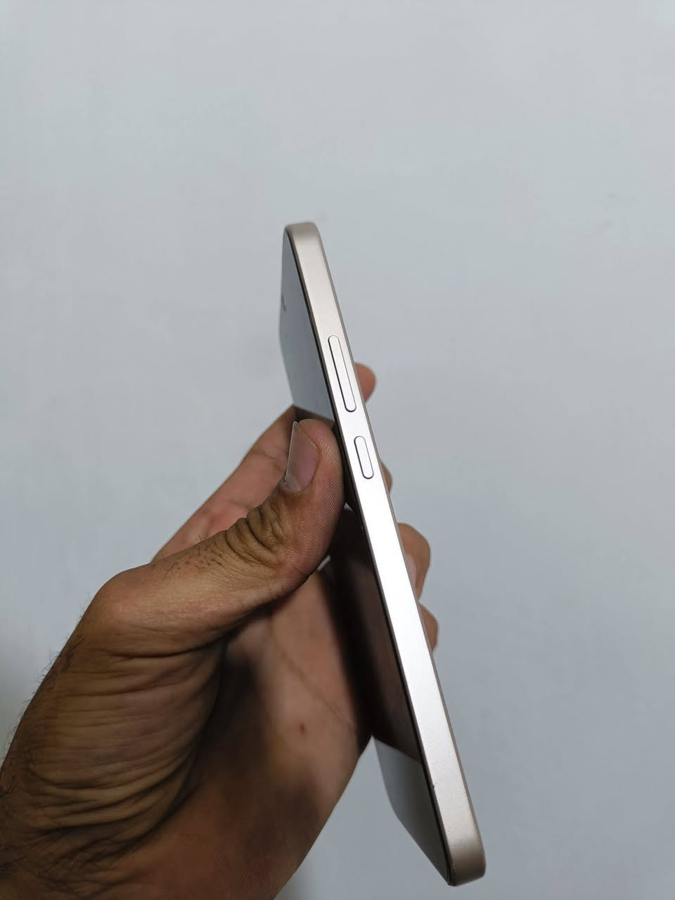 هونر اكسX9D
5G

جهاز جديد  ونضيف وشرط الفحص  استخدام قليل  
كامل  ملحقات 
ذاكره 256 عشوائيه 24 (12+12)
بطاريه 8300
شاشه امولد  بصمه  سريعه  وحلوه  
صوت عال وكامرات فول  
السعر 450  الف  وبيه  شي  بسيط 
المكان  الحويجة 
***********
