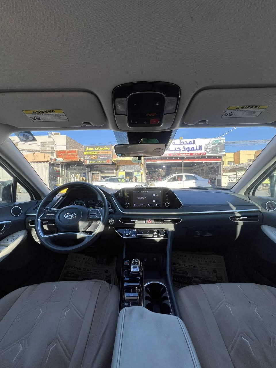 سلام عليكم سياره للبيع مديل 2023
مواصفات 
كير بصمه 
تشغبل عن بعد 
تشغيل بصمه 
محركه 1600
شاشه تدعم كار بلي 
تبريد قطعتين 
تبديل دعاميه سبورت بلادي 
سياقه ذاتيه 
تحديد مسار 
تحديد سرعه 
ماشيه 45الف
سياره ما مصبوغه شبر 
جاملغ خلفي راجع على البارد مثل ما موضح بل صوره 
رقم نجف 
سعر السياره 190 او بيه مجال 
الي يحب يستفسر على رقم ***********
