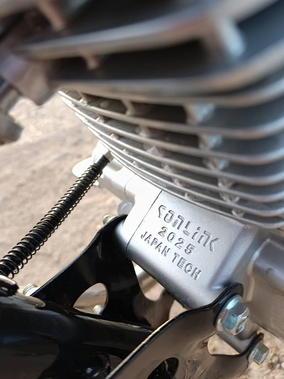 دراجه موديل 25 مقفوله كفاله عامه تخبل نظيفه وين***********
