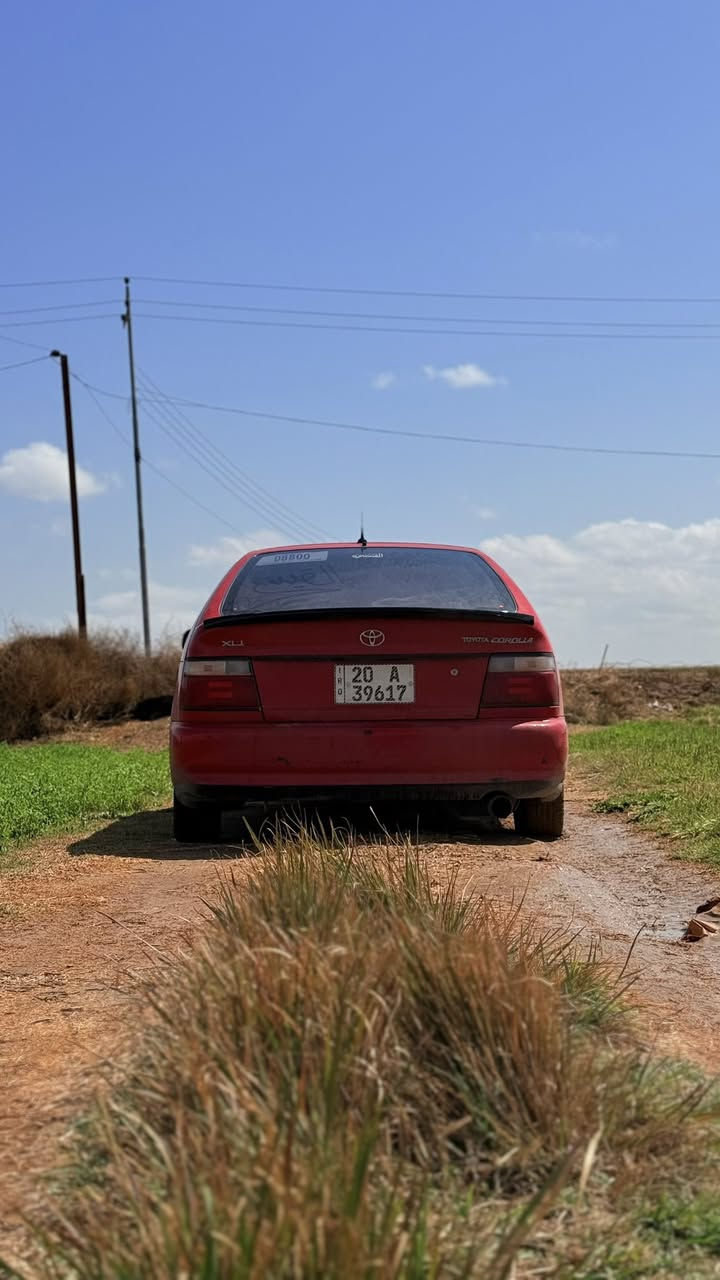 كورلا هاج باك خليجي مصبوغة عام بدون حادث  كير عادي مكينه كير خير من الله حداديه امام خلف جديده عليها سماعات دمام داخلها جديد بدون شغلات مكسره ولا تلزيك بلادي مكاني بغداد رقم ديالى بأسمي تحويل ثاني يوم الهزة جديده 
رقمي *********** 
السعر 54 وبيها مجال
