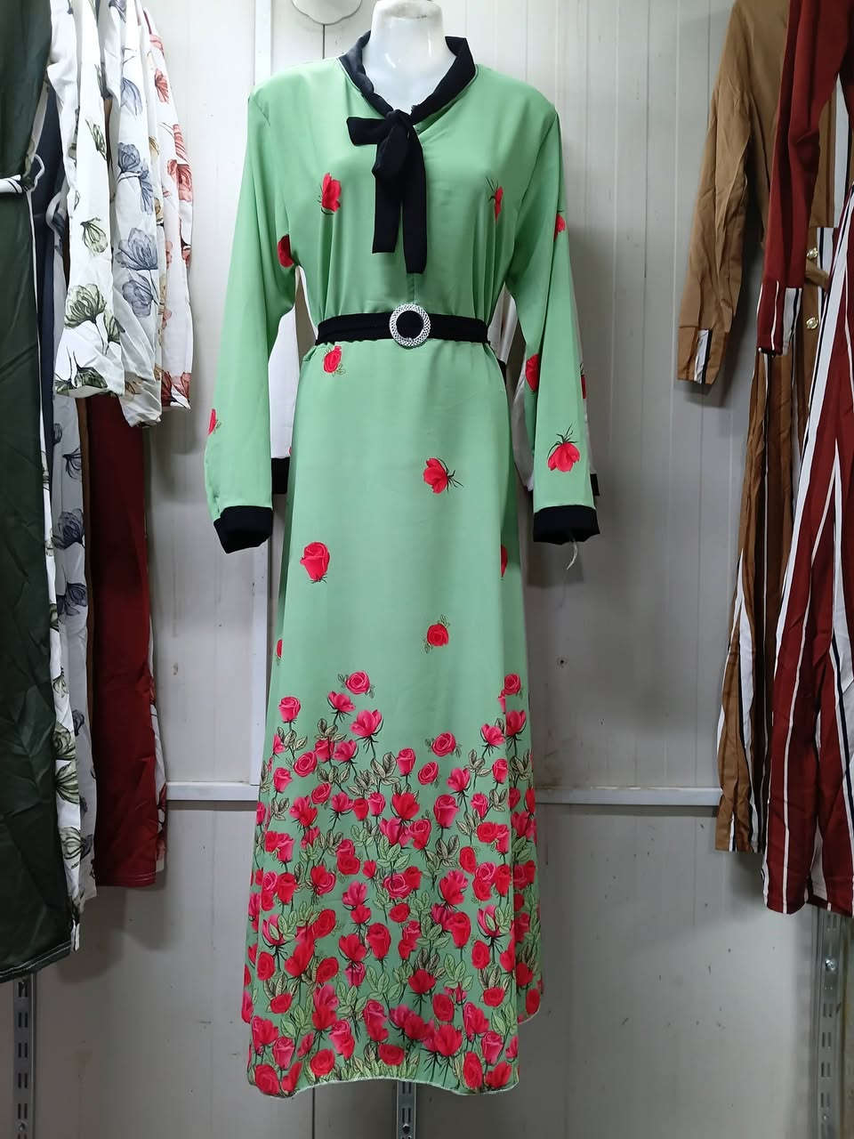 فستان قماش صيفي كلوش وبسعر ٨ الاف عنوان مجمع عامرية الفلوجة مقابيل دائرة الاطفاء


**إذا كنت صاحب هذا الإعلان وتريد حذفه لأي سبب، رجاءا أرسل رسالة إلى الدعم الفني**