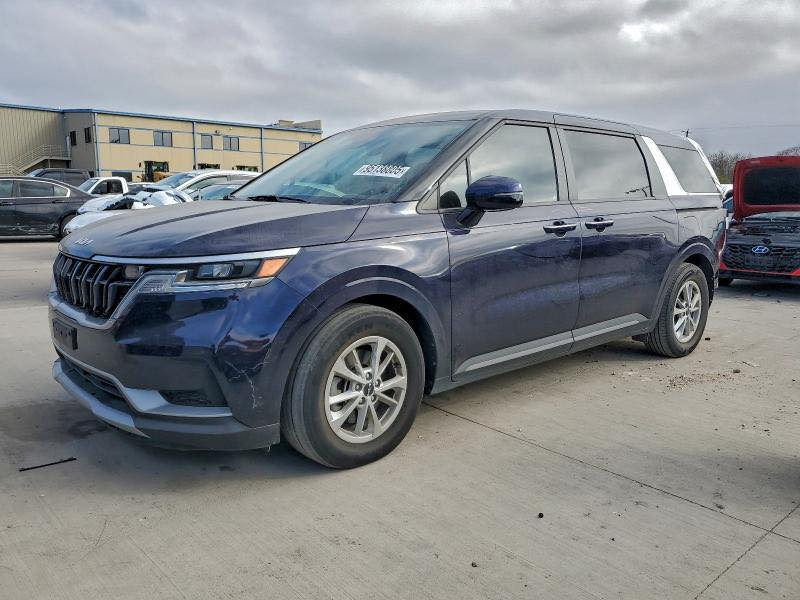 السلام عليكم
كياء كرنفال 
موديل 2024
الضرر موضح في صور خفيف
هاي جايه على اربيل من مرسين من تركيه الى اربيل 
السعر 240$
اتصل على الرقم ***********
