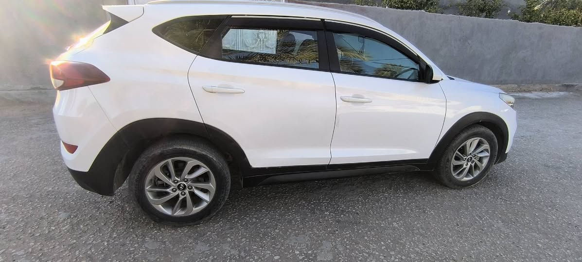 مكلف بالنشر 
مكلف بالنشر
للبيع توسان موديل ٢٠١٦ وارد امريكي للاستفسار الاتصال بالرقم ***********
