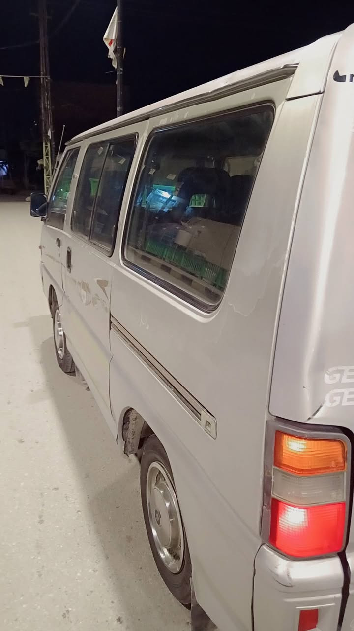 مسيوبوشي موديل 1994 *:*
- 
- رقم: نجف 
- سيارة جاهزة مال مضخر ادوية مامتعوبة
- مصغره هيئه: وغرامة
_وصل خط*
- مشتري من راعيها الأصلي، تحويل مباشر
- كير عادي، معلك البلاد
- محرك 1800بدون اصراف شرط النظافة 💯
- مكفوله من أي عيب شرعي 
- تخم تاير جديد
- حدادية نظيفة
- دواخل كلها شركة
- كهربائيات شركة كلها شغالة 
- تبريد، غاز فقط

*المكان:* النجف، 

*السعر:* 52  وبيها مجال

*للاستفسار:* ***********
