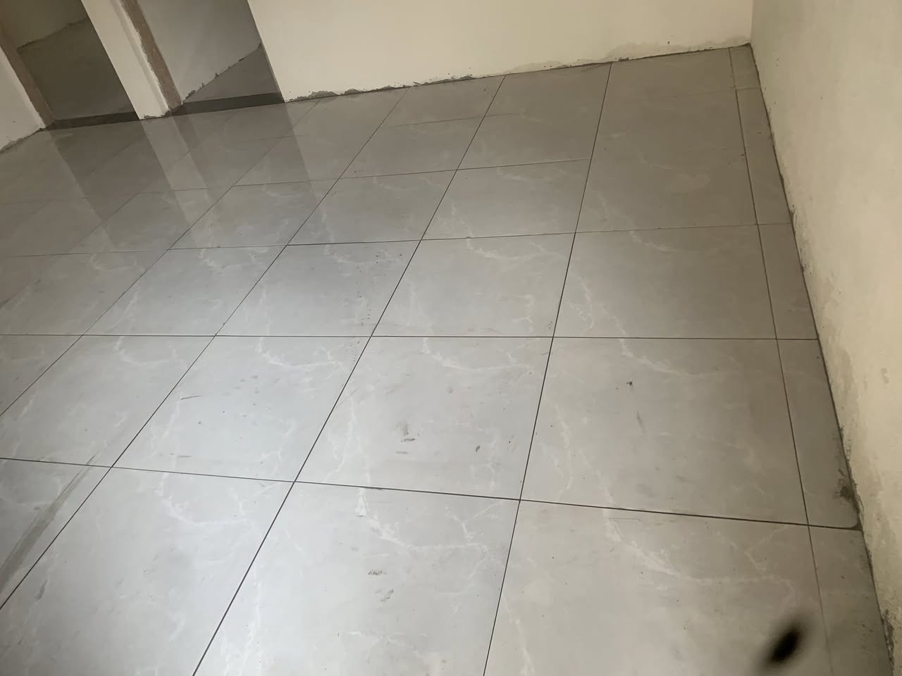 خلفه سراميك متفرق شرط شغل و ع ليزر وسعار مناسبه  
ارضي
جداري
بايه ومرايه 
الواح 
جميع مناطق البصره


**إذا كنت صاحب هذا الإعلان وتريد حذفه لأي سبب، رجاءا أرسل رسالة إلى الدعم الفني**