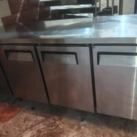 فرن بيتزه مستخدم اشهر  مجمده تحضير مستخدم شهر للبيع  مكان زعفرانية 077...