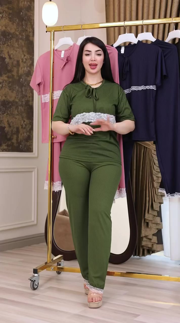 تراك نسائي
خامة زبدة  مسحب مطاط شرط الفحص

فري سايز حد 80 كيلو.

خاص
#توصيل_جميع_المحافظات_5


**إذا كنت صاحب هذا الإعلان وتريد حذفه لأي سبب، رجاءا أرسل رسالة إلى الدعم الفني**