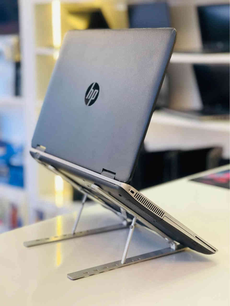 🔥فقط بسعر 220 الف 🔥

hp probook 🇺🇸

Core i5 ✅

جيل السابع ⭕️

Ram 8 GB قابل للتطوير 

هارد SSD 256 GB سريع جدا 🚀 

شاشة بحجم 14 فول HD 

منفذ HDMI port 🎞️

منفذ VGA 📽️

منفذ usb  عدد 3

منفذ aux 

بطارية تدوم اكثر من ساعة  🔋

ملاحقات الجهاز شاحنة اصلية 🔌 + حقيبة 

نظافة الابتوب 99٪؜

العنوان الموصل الزهور دورة سيدة الجميلة  📍

مجاور قهوة السرحان مكتب فوكس ستور 

يتوفر توصيل جميع محافظات العراق 🚚🚛🚚🚛

تفاصيل اكثر :☎️ ***********.☎️*********** موصل, نينوى
