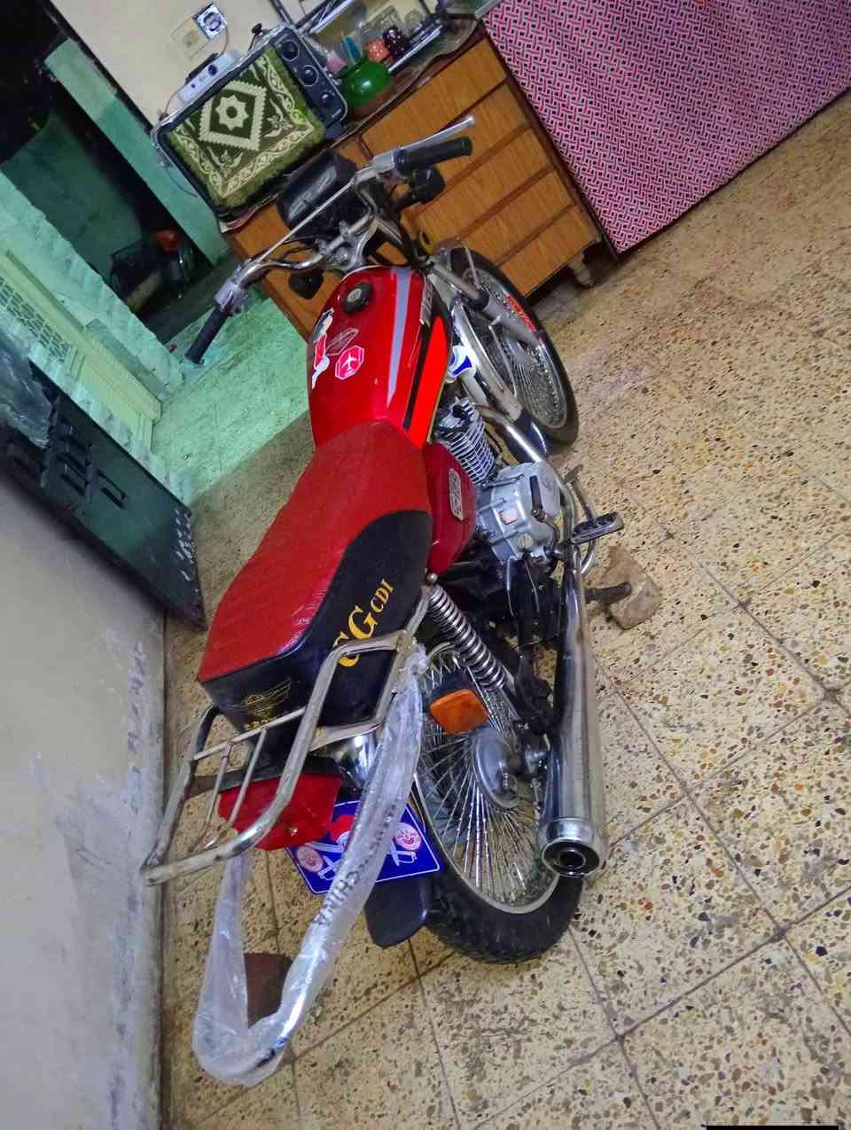 السلام عليكم اخوان تايكر 2020 ماكينه ماكينه مفتوحه بس شرط خرسه ماكينه بصمه وايرمانيه شغاله ومكاني ايسر حي البكر السعر 420 وبي مجال بسيط شراي انتصل ***********
