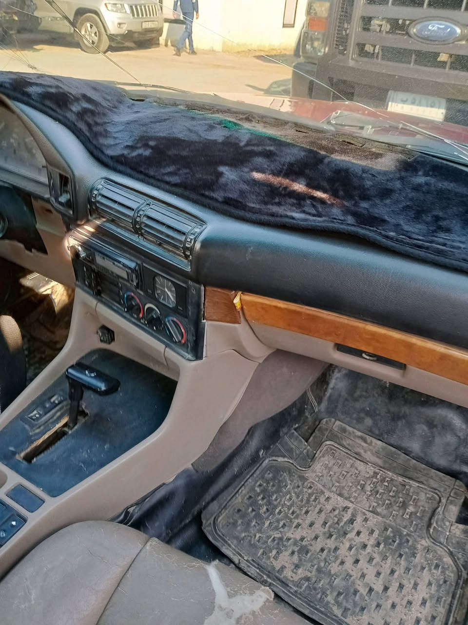 بي ام للبيع 525 كير مكينه شرط حاويه كهربائيات شغاله سياره جاهزة رقم اربيل موديل 1993تخم تاير حداديه لسعر 41بيها مجال مكاني بابل للاتصال هذا رقمي ***********
