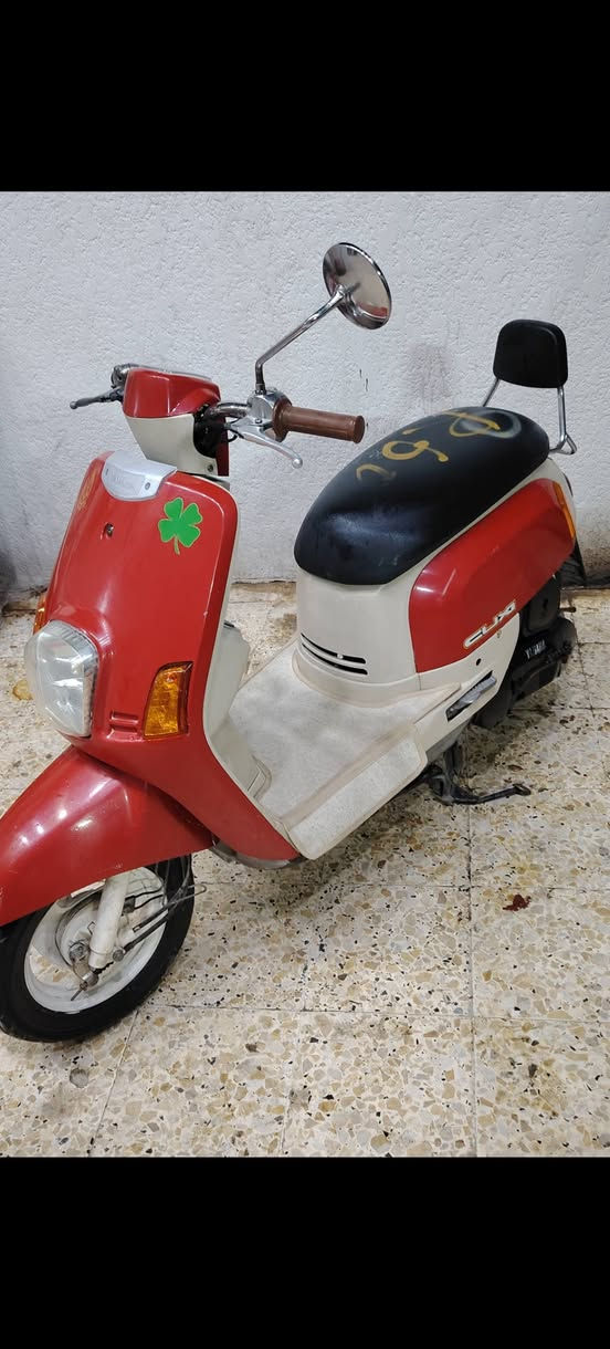 سلام عليكم.
ماكس بوليس لون احمر
مكفوله كفاله عامه صالهه شهر
ختم واحد ويا مكينه
دراجه جديده 
مكاني ميسان
***********
