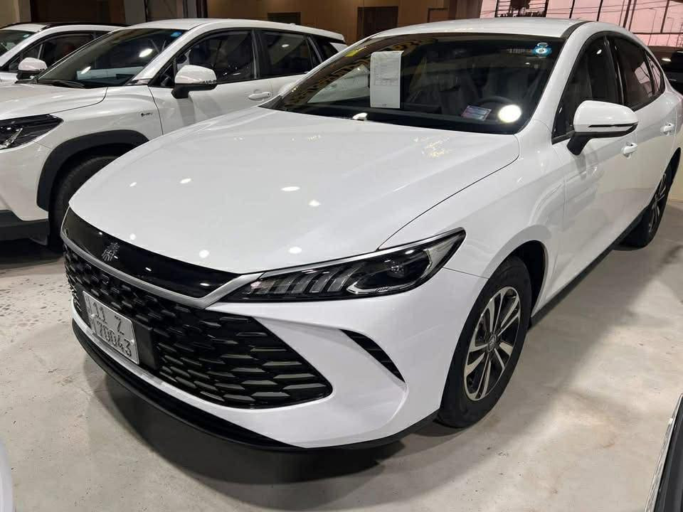 السلام وعليكم بي واي دي جن بلاس 2025 زيرو مرقم بغداد لوحة وسنوية ويل كروم مو العادية يعني الي بالسوك يختلف مكان بغداد السعر 18 و900  قفل بدون عملة بيهة لوحات وكاملة وجاهزة 
***********
