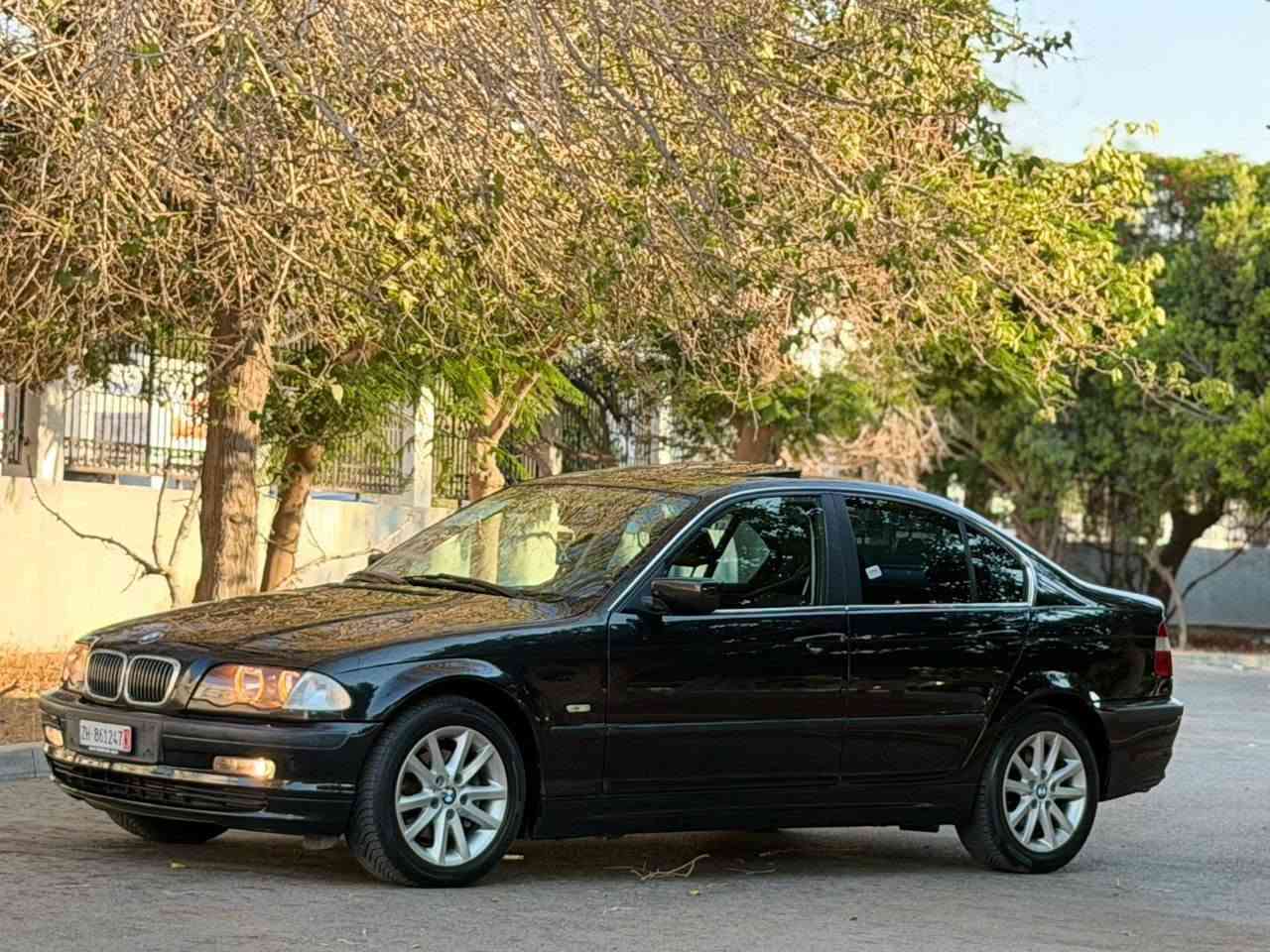 💙 الصلاه ع النبي BMW 🇨🇭323ياغـوالي معنقـرة 🇨🇭💙

          الله يبـارك مـاشـالله مـنظمـة جــداً 🌹

🔹️ نوع السيارة : BMW 323🚘
🔸 المحرك : 323 🐎🇨🇭
🔹المسافة المقطوعة:280km☑️🇨🇭

#اللـون : اسود🇨🇭
#المزايا  : مُمتَــٰـازَة دراولك سنتر لوك 
#العيـوب : ولاعيب بأذن الله 
#نـاقل الحـركة : عاديه
#نـوع الوقـود : بنزيــن - Gasoline⛽️
#طـريقـة الدفـع : گـــاش      
#ملاحظه تبي تجي تشطر فوت المنشور عطو الحديده حقها 🇨🇭

محرك كمبيو كرونه صاله متحكي في شي📌

المكان طرابلس 
________________________

 0921347752📱 

🎀 نَسْآل الله أن يُبارك لهُ فٍي رِزقِه 🎀


**إذا كنت صاحب هذا الإعلان وتريد حذفه لأي سبب، رجاءا أرسل رسالة إلى الدعم الفني**
