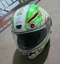 خوذة • نجف • واتساب