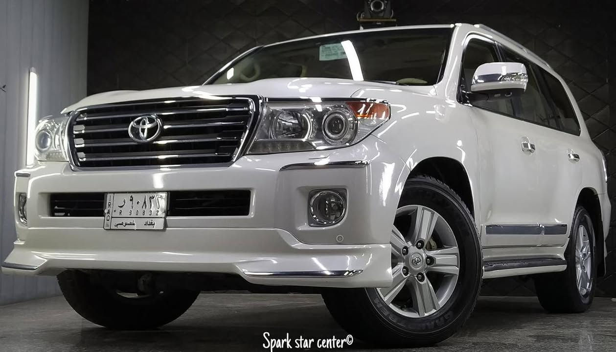 تويوتا لاندكروزر 2014 رقم بغداد المحرك: 8 سلندر 4600 العداد: 166 ألف كم السيارة باسمي، تحويل مباشر، خير من الله ما بيها نقص وما تحتاج أي مصرف

🟪 السعر  :: الطلب في التعليقات ويوصلك مباشرة ✍️ 📩                                           فقط على الصفحة مو على كروب🌐

المواصفات:
1- كراسي جلد تحكم كهرباء
2- تحكم ستيرن
3- فتحة سقف سلايد
4- تبريد مركزي
5- لايت زينون فول
6- تخم تاير جديد
7- صدر جديد
8- تشغيل عن بعد
9- مرايا قلاب مع شفط
10- الجامات تصعد وتنزل على البصمة

ملاحظات
بيها صبغ 3 قطع فقط أثر شريط (صفحة السائق)
بدون أي حادث

رقم صاحب السيارة 
***********
