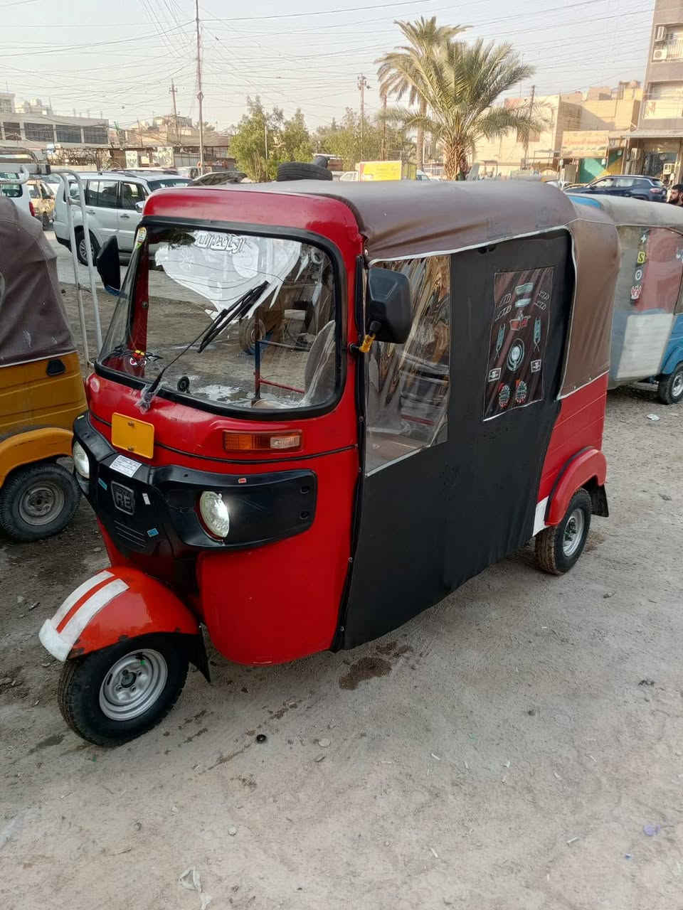 تكتك للبيع موديل 17 مابيها اي نواقص مكينه مان 20 بوشه ويستم مجفت بس الغد بي معجون تخم
تايرات كبل لشارع سعر 4 وبيها مجال حك جيه ***********
