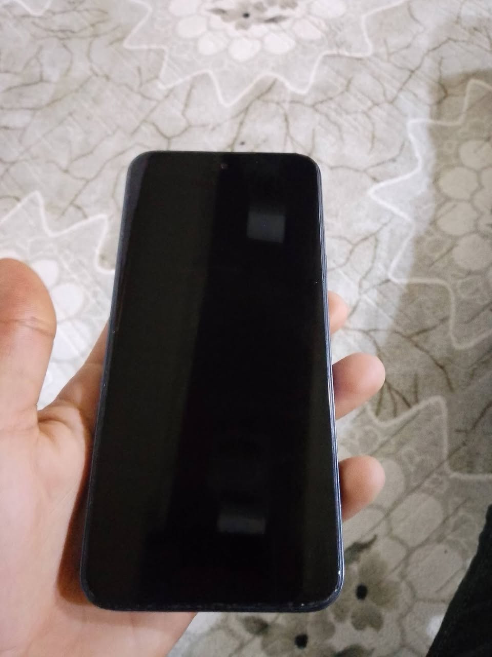 للبيع تلفون
TECNO SPARK Go1
ذكراته 126
رام 6 
بطاريه 5000
جهاز حلو نضيف شحن تايبسي 
سعره 75وبي مجال ***********
