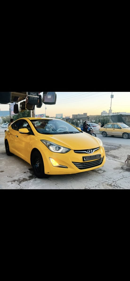 السلام عليكم النتره مديل 16 خليجيه  مكينه 1600 بيهه بابين فتح براغي فقط رقم قادسيه إنكليزي مكان السياره الديوانيه ***********
