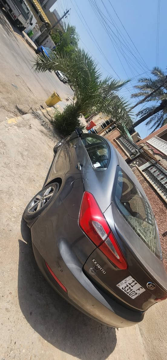 السلام عليكم سيراتو موديل ١٤ محرك ١٦٠٠ دوش فول مواصفات عدا البصمة والكشنات رقم بغداد ياسمي هزةةورقم جديد السعر ٩٨ قفل بدون صبغ بس بارد وصخات مبينة بالصورة حافةةالبنيد بدون اي دواخل والجاملغ بعدة على وضعة مبين بالصورة


**إذا كنت صاحب هذا الإعلان وتريد حذفه لأي سبب، رجاءا أرسل رسالة إلى الدعم الفني**
