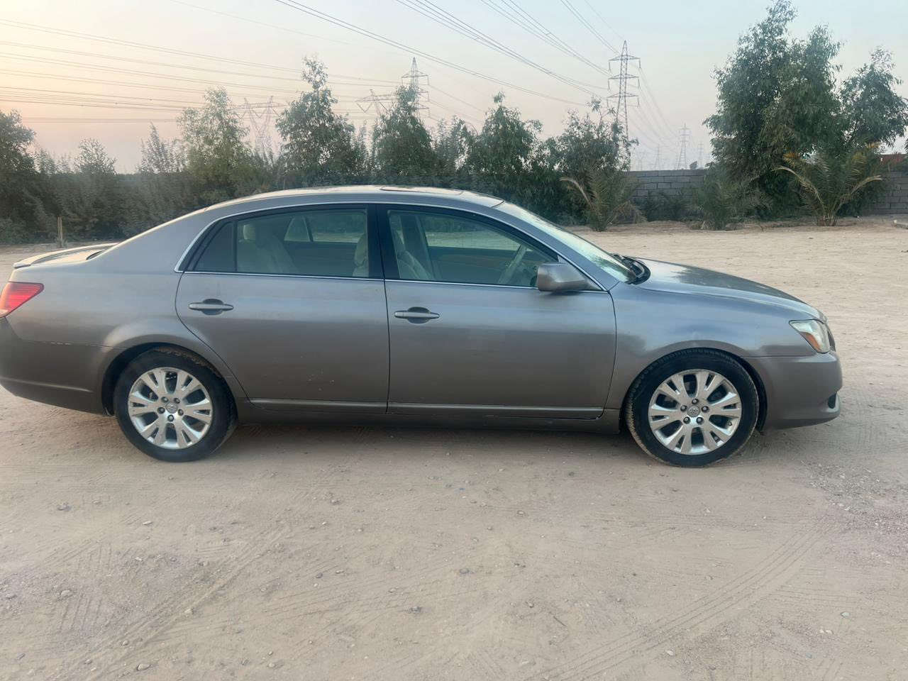 سلام عليكم افلون موديل 2006 فول مواصفات فتحه مكفوله من ضربه بس مصبوغه عام للجماليه ومبدل بيها جاملغ وبنيد بلاديات كير محرك تبريد جديدات كلش تايرات جدد مكانها البصره زبير  سعر 90$ وبيها مجال تصال ***********
