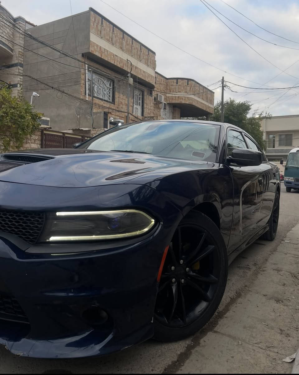 سلام عليكم
جارجر sxt 2017 بسمي رقم هزه جديد
مواصفات معروفه 
جاهزه اي نقص مابيها 
حادثها قطعه فقط بمريكا جاملغ امامي مبدل 
وبلعراق جاملغ خلفي بنيد تحديث موجود بنيد بلادي مع السياره
بدون لغود بدون شواصي 
العنوان بغداد الحريه الدولعي 
السعر 180$ مجال بسيط كلش 
***********
