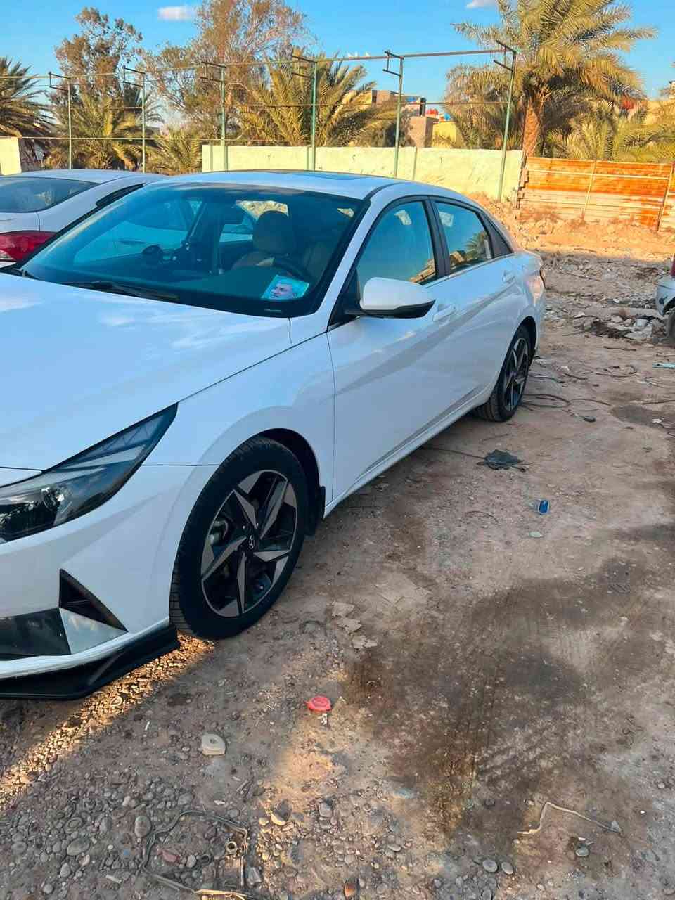 النتره موديل 21 خليجي
فول مواصفات 1/1 
مري شفط 
حساس امامي خلفي 
اشاره ترحيب 
فتحه سلايت
كامره دواره
لد امامي خلفي 
لايت زنون
مكينه 2000 دوش 
كير ايتي 
خمسه ويل كب 
ماشيه 78 كيلو 
بصمه باب 2 
مكان الدوره 
***********
