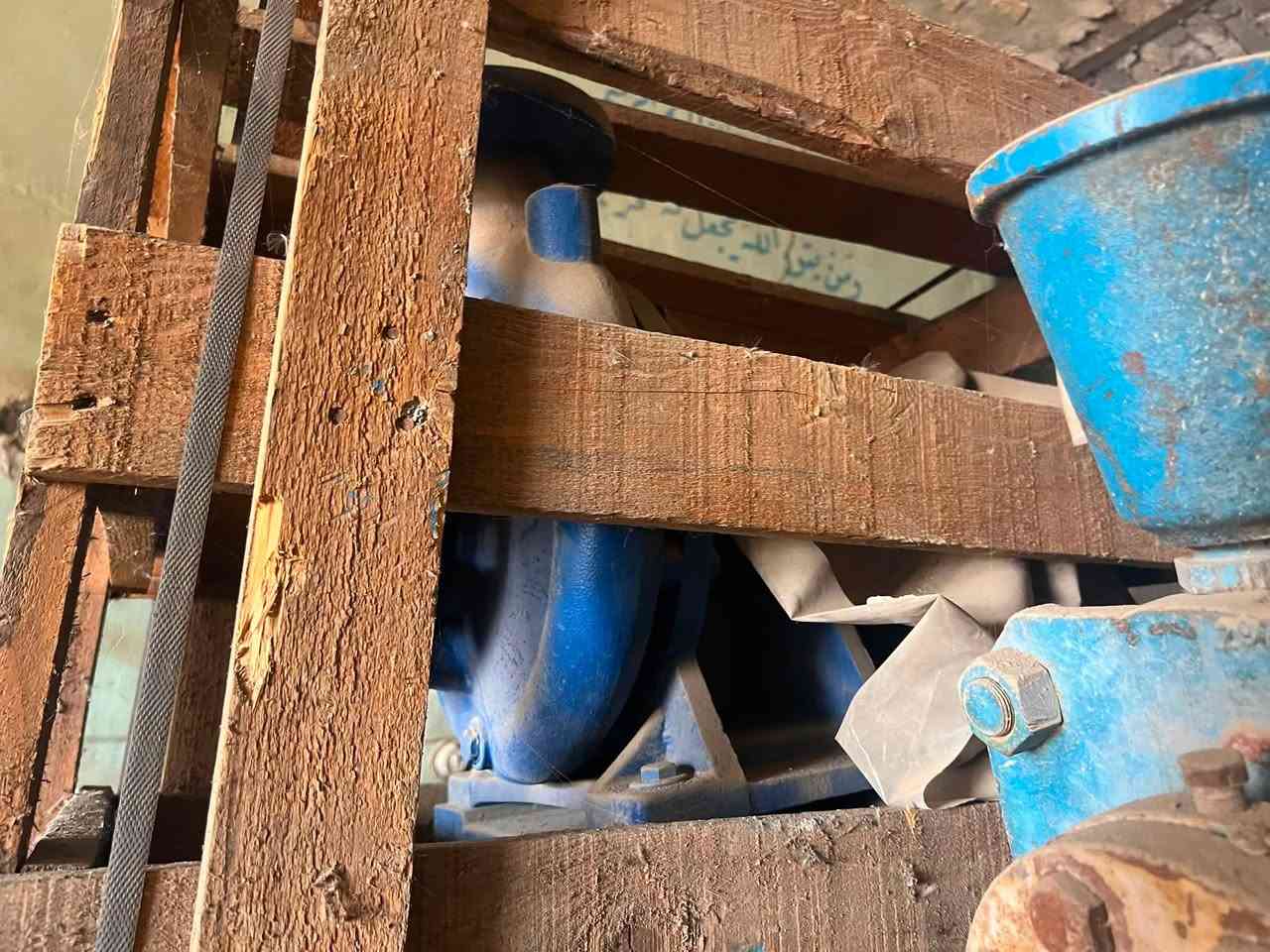 للبيع مضخه تركيه 3X4 هيت 17 ماطورها 10 احصان  والكيو 100 السعر 600 الف وبيه مجال العنوان سامراء رقم هاتف 📞 ***********
