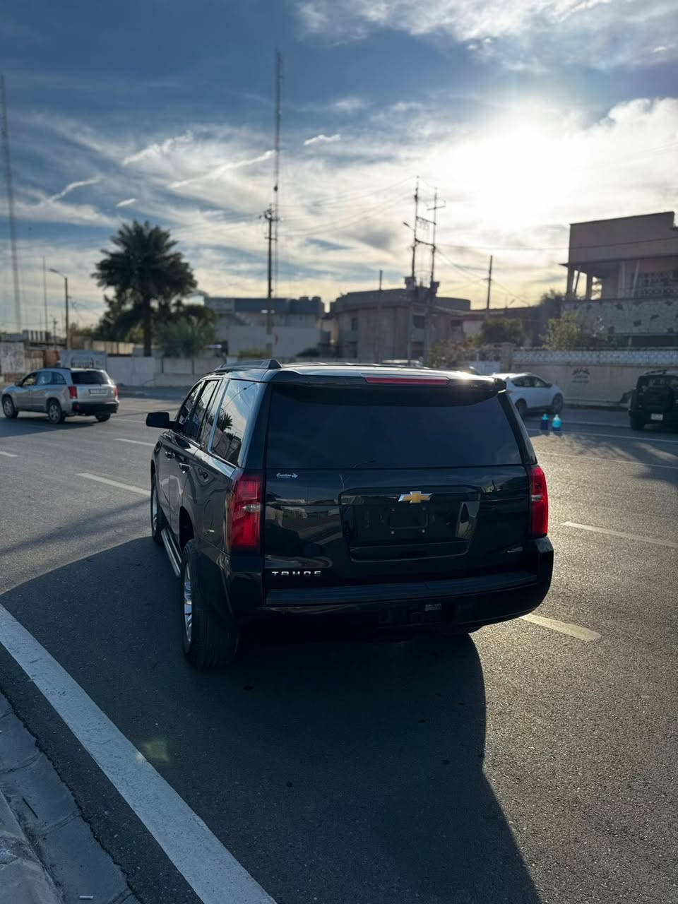 سلام عليكوم تاهو مودل 2019مواصفات LTكتاب ضباط يترقم كركوك بي قطعه صبغ فقط جاملغ خلفي السياره ايبركات سليما بدون دواخل سعرها 310اوراق او بيها مجال بسيط ***********
