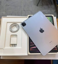 ايباد M2 بطاريه 94 ايباد بلادي كلشي ممبدل هاذ فحص مالته ذاكره 128 مكان...