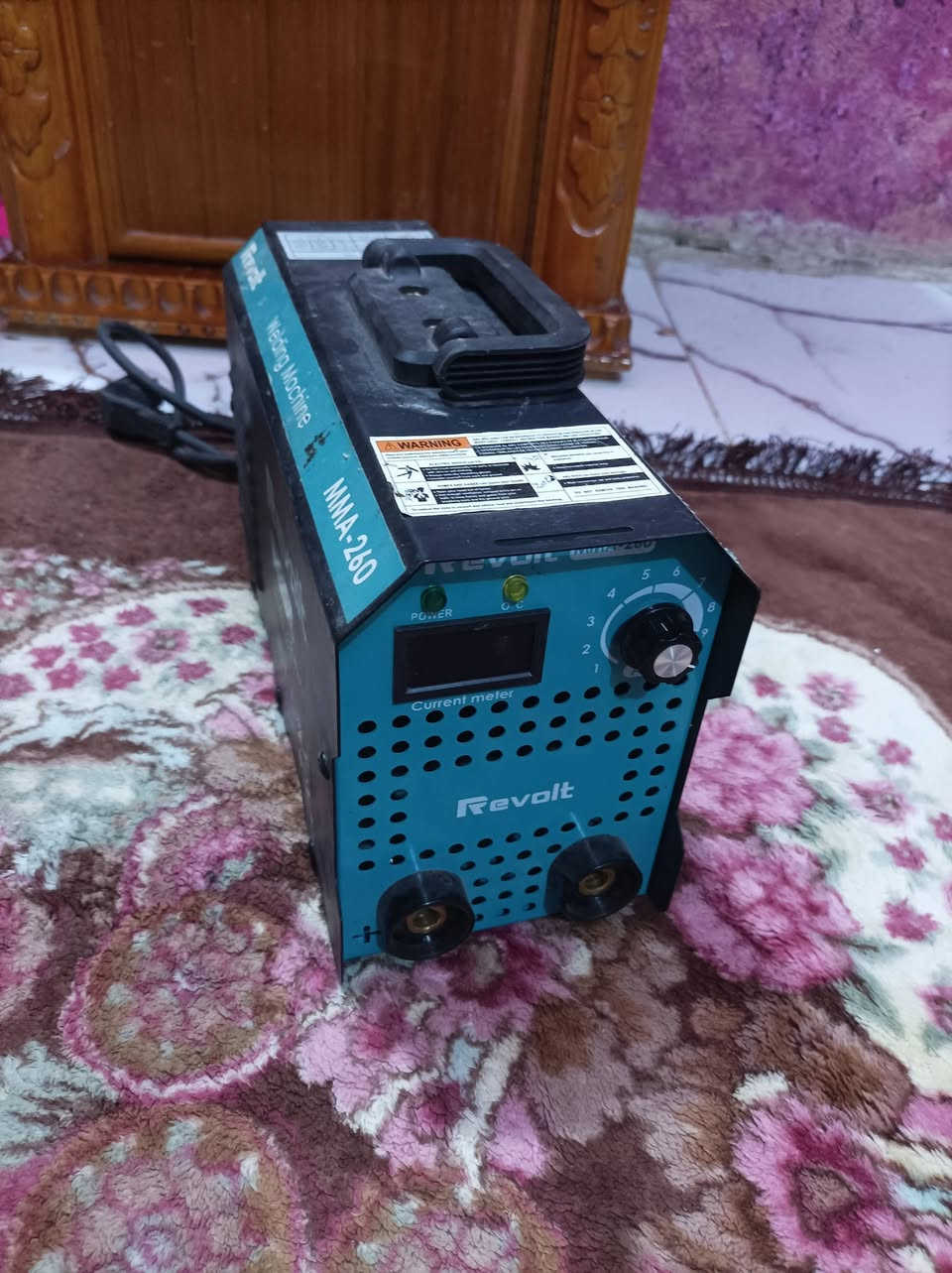 مكينه لحيم للبيع بعده جديده الشراي
يتصل ***********
