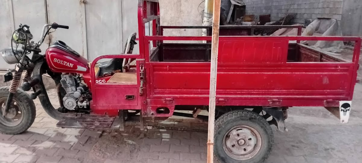 سلام عليكم ستوته موديل عشرين وكيله سيد خلدون ليريده يتصل ***********
