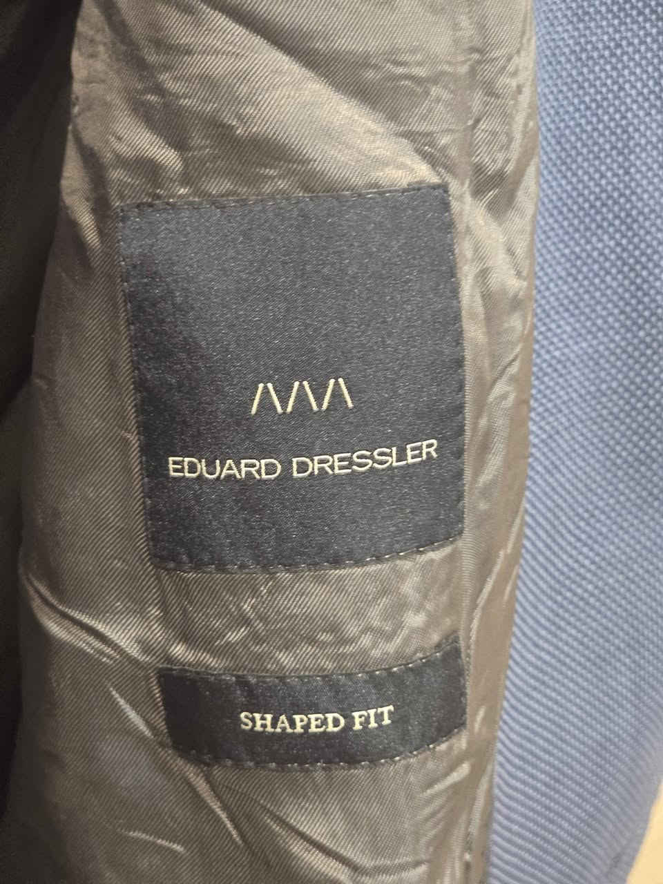 سترة براند المانية🇩🇪 ماركة(ادورد ادريسلر) قياس ٥٤ وزن من٩٠الى١٠٠
١٠ الف فقط


**إذا كنت صاحب هذا الإعلان وتريد حذفه لأي سبب، رجاءا أرسل رسالة إلى الدعم الفني**