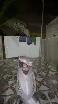 دراجه قجمه توه منزليها من لرمبه ما صار 3 اشهر دراجه جيس كفاله ..كلشي ش...