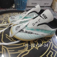 ملابس أطفال • كرة قدم