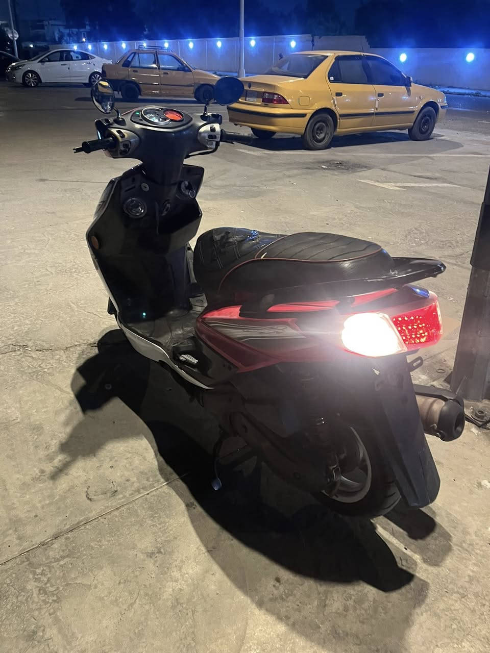 سكنز فحل كفاله خمسينيه ممفتوحه للبيع او مراوس مكاني كاضميه***********
