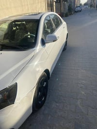 ام جراند • ١٨٠٠ • فتحة