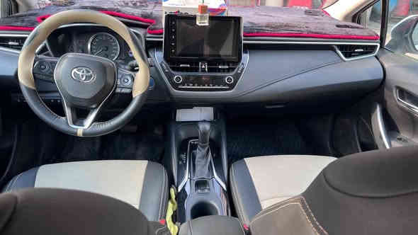 اسلام عليكم
للبيع تويوتا كورلا هايبرد موديل2023
امريكي شكل خليجي ياباني اصلي بيهة حادث بنيد وجاملغ ايسر مبدل نفس اللون ورصعة بالجاملغ الايمن
مواصفات بصمة تشغيل ومري شفط تحكم ستيرن رادار امامي حساس خلفي 
السعر:  145$ وبيهة مجال 
العنوان:  بغداد العامرية 
اتصال:  ***********
