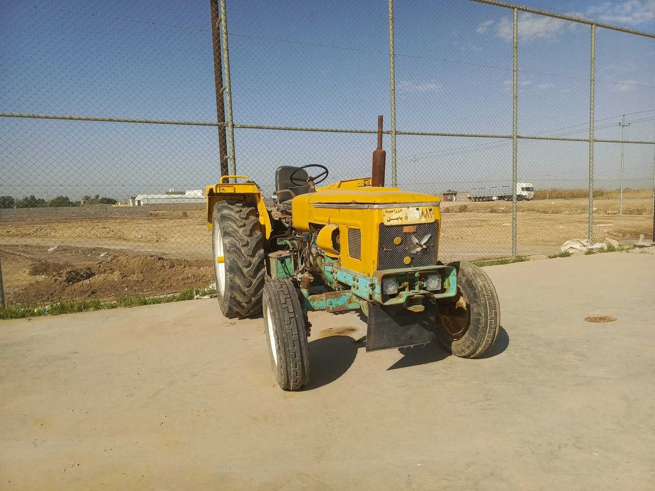 للبيع موديل ٨٩ رقم وسنويه مكان الفجر ***********
