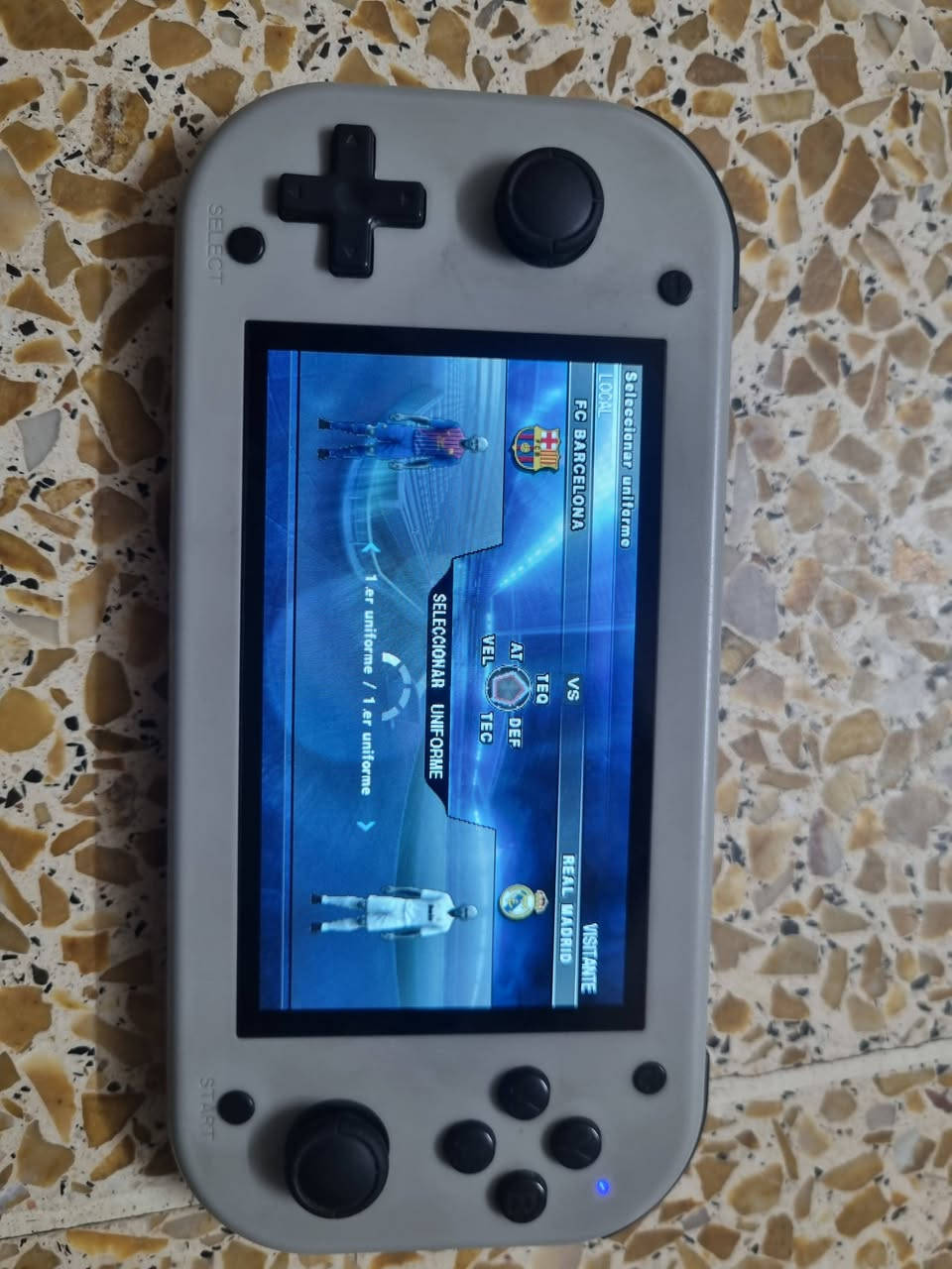 ***********
