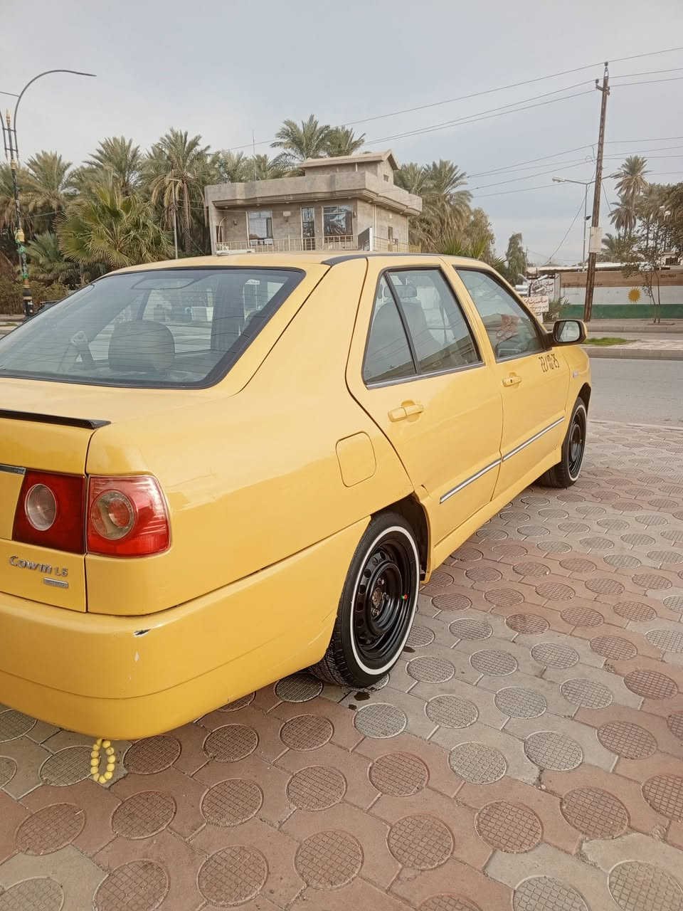 شيري لبيع مكينة وكير كورلا يارس تبريد ثلج سنوية جديد لحد 2030رقم نكليزي مصفرة هيئة وقرامات منضومة غاز 60لتر سيارة بلاد لا ضربة. ولا صبغ  رقم بغداد موديل 2010تخم تاير جديد صدر جديد دوشمه جلد شاشه سستم سماعات كورلا كهربائيات كلة شغال بشرط تحويل هاذا رقمي شراي يخابر ***********سعر 39بيها مجال
