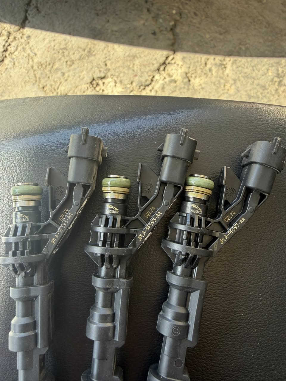 نوزلات رانج روڤر SVR موجود وارد امريكا زمان موديل ٢٠١٨-٢٠٢٢ رقم تلفون ***********-***********
