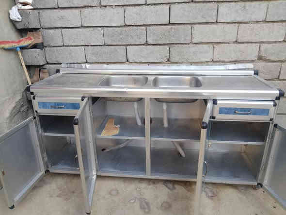 كاونتر للبيع المنيوم حديد صافي جديد والسعر90وبي مجال التواصل مع *********** او التواصل معي على خاص
