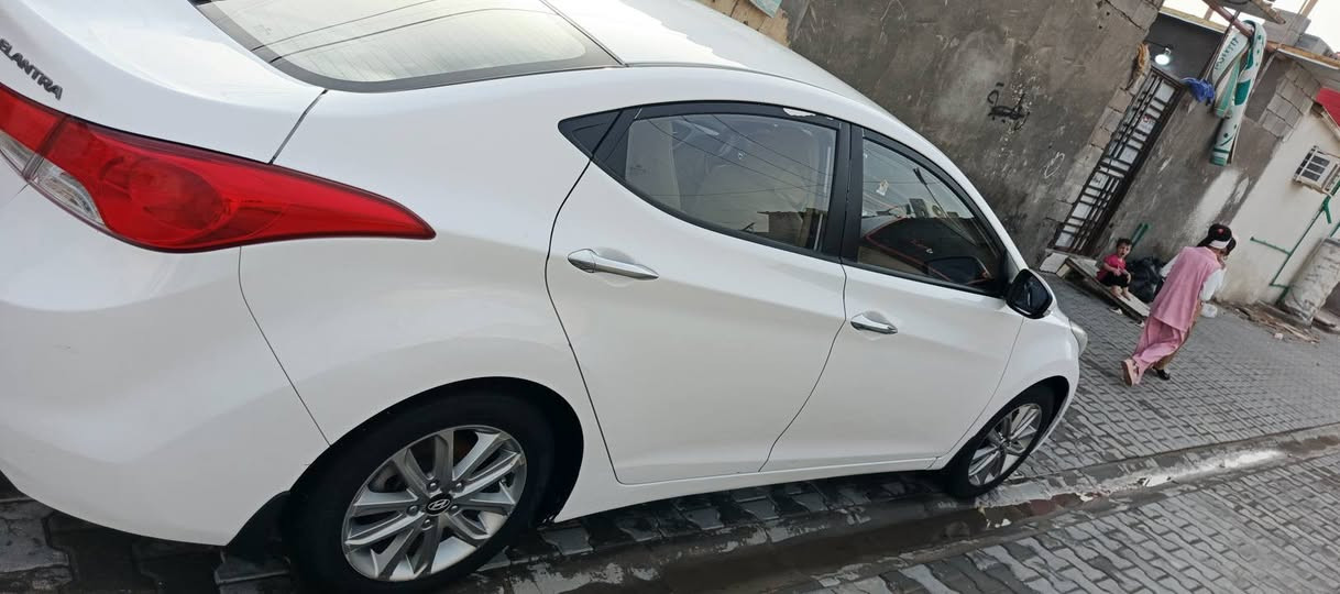 سلام عليكم 2014 النتره للبيع وارد خليجي كفاله من الضربه وصبغ كير مكينه دوش 1600مكينه كفاله لا تنقيص ولا تبخير ترايك وين ما تريد  رقم بصره سنويه 2027راعيه يمي البصره الكزيزه سعر 120بيه مجال قليل لي ما يشتري بدون تعليق، رقم الهاتف ***********
