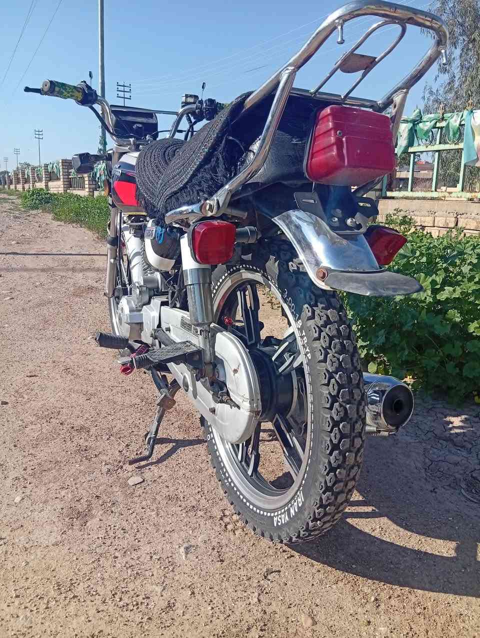 للبيع نامي برو 5كير اي عيب مابي اي نقص مابي موديل 21اوراق محرك ما مفتوح كهربائيات شغال سعر 525وبي مجال قليل (مكاني خانقين)


**إذا كنت صاحب هذا الإعلان وتريد حذفه لأي سبب، رجاءا أرسل رسالة إلى الدعم الفني**