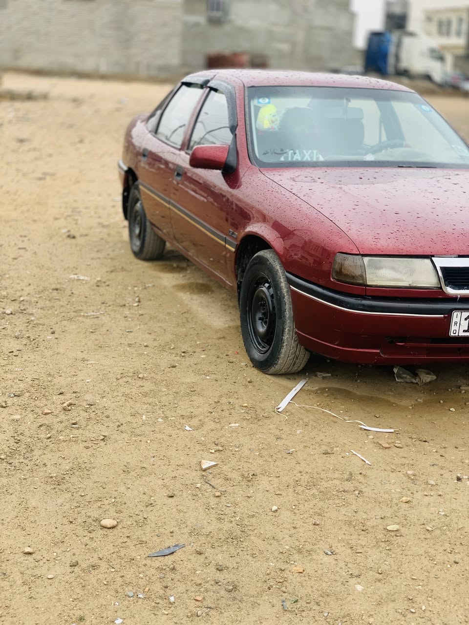 السلام عليكم سياره فكتره محرك 1600 محرك بي خيط تبخير  صدر جديد بدلته موديل 1990كير شرط كهربائيتها فول مسجل جديد ربع سماعات 🔊 بل كرتون مصبوغه عام  جماليه بدون حداث  بدون خايس السياره جديده ماشاء الله  ال مكنان سامراء *********** السعر 39 وبيها مجال رقم بغداد سنويه ال26
