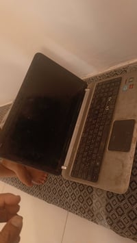 HP Pavilion dv6 • رام ٨ • كارتين شاشة