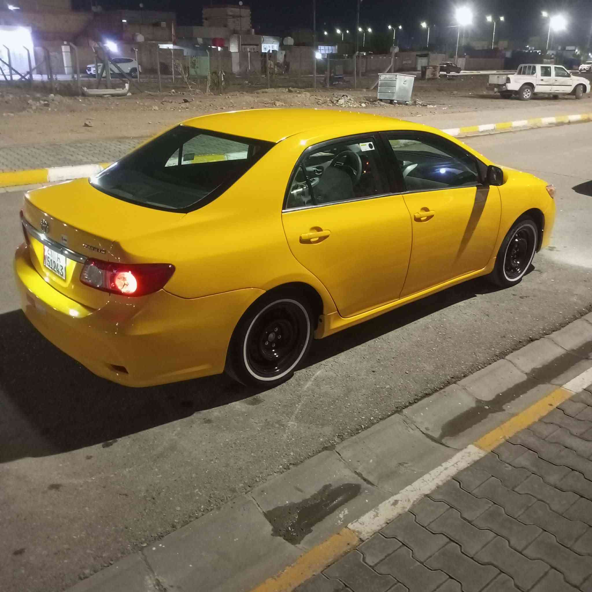 السلام عليكم
سيارة كورلا موديل 2013 أاصل
محركها والكير مال 19 جديد ونظيف جدآ
حادثها جاملغ خلفي فقط
رقمها وااسط/سنويه لل 31
سيارة جديدة مامشتغله تكسي مال بيت
عنوان السياره وااسط

***********
السعر /100 وبيها مجال ان شاء الله تدلل
