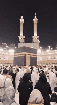 من #مكة_المكرمة 🕋
حيث تطمئن القلوب وتُستجاب الدعوات
اللهم تقبّل واغفر واكتب لنا العودة مراتٍ عديدة 🤍
✨ مع حملة قطيع الكفين 
📍 السماوة – الغربي – خلف مول البركة
📞 ***********
📞 ***********
