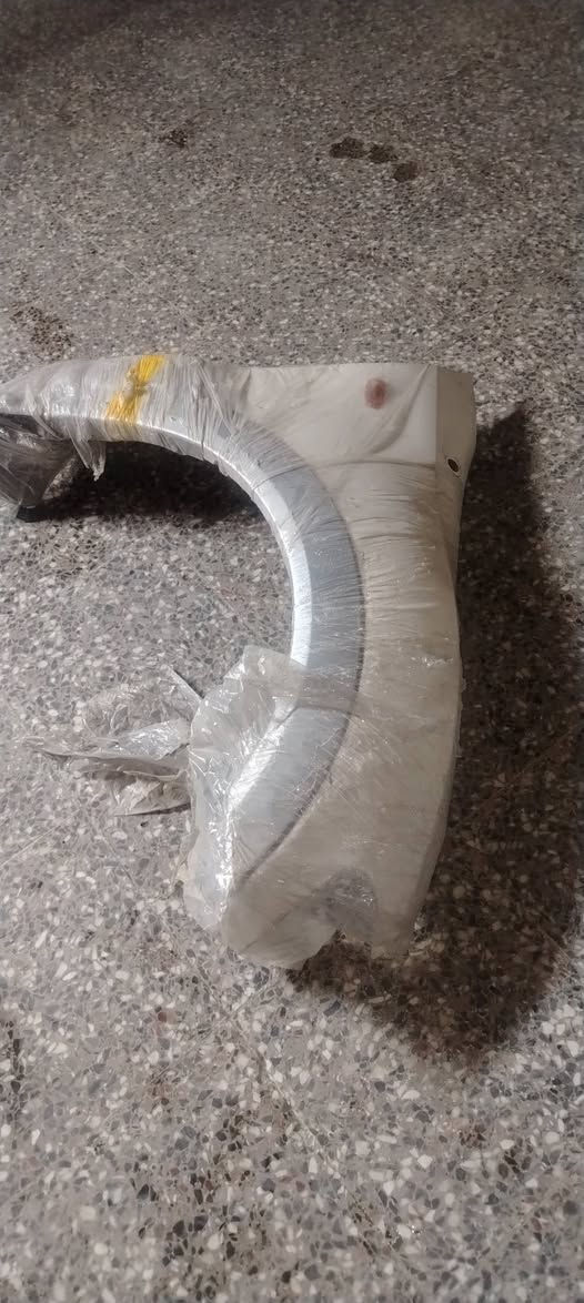 غراض باجيرو حاويه بغداد مدينة الصدر اورفلي *********** وتساب موجود خدمة توصيل موجود
