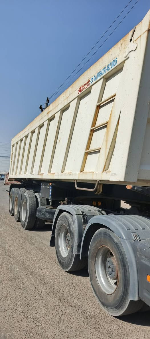 سلام عليكم عربانه البيع مديل %2024جاهزه مكان البصرة الدير السعر 180وبيهه مجال قليل ***********
